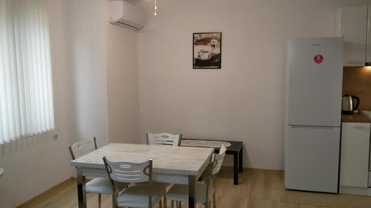 Парк Апартаменти Юлия Sandanski Esterno foto